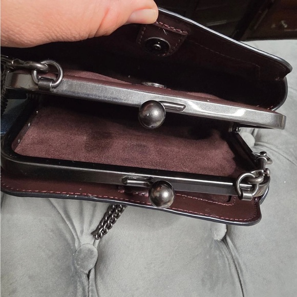 Coach kisslock Purple and Pink Chain Crossbody Bag - Picture 5 of 6